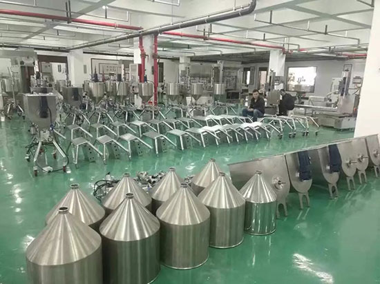 慶賀，星格醬料灌裝機(jī)訂購量暴增(圖4)