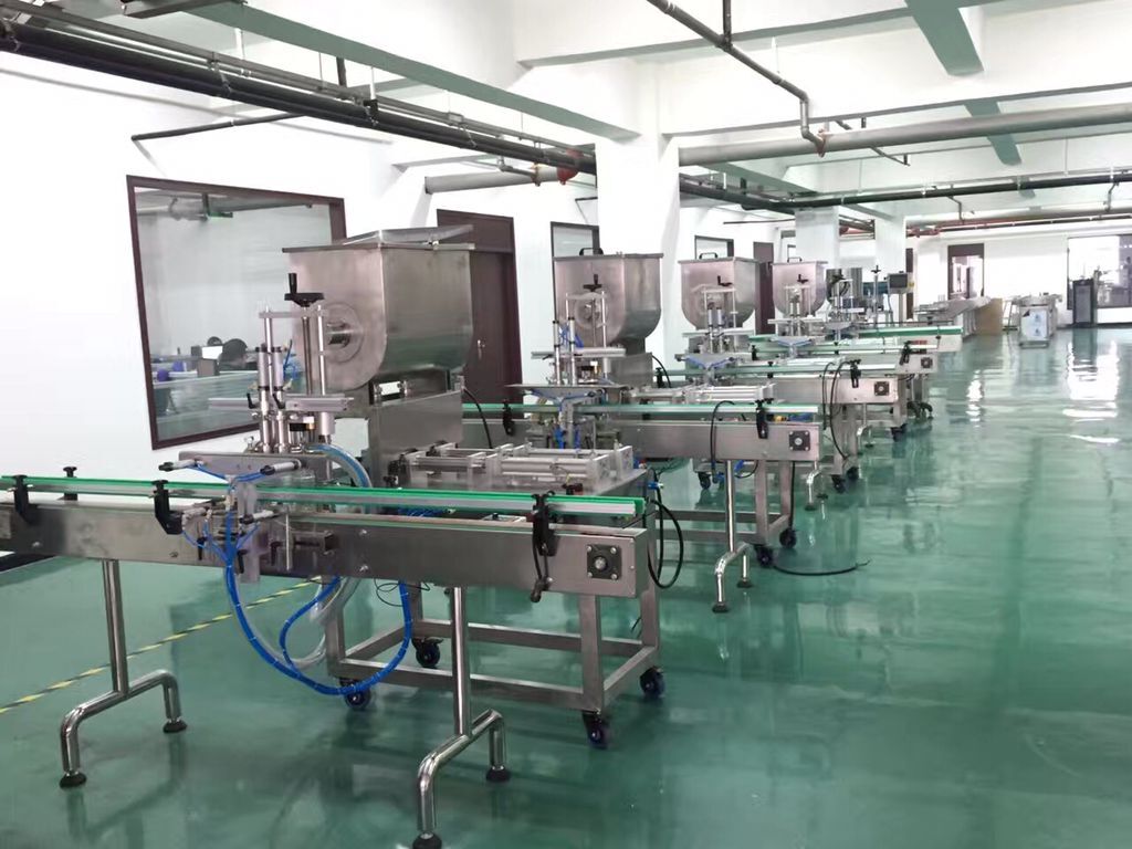 新品推薦：醬料灌裝旋蓋一體機(jī)(圖1)